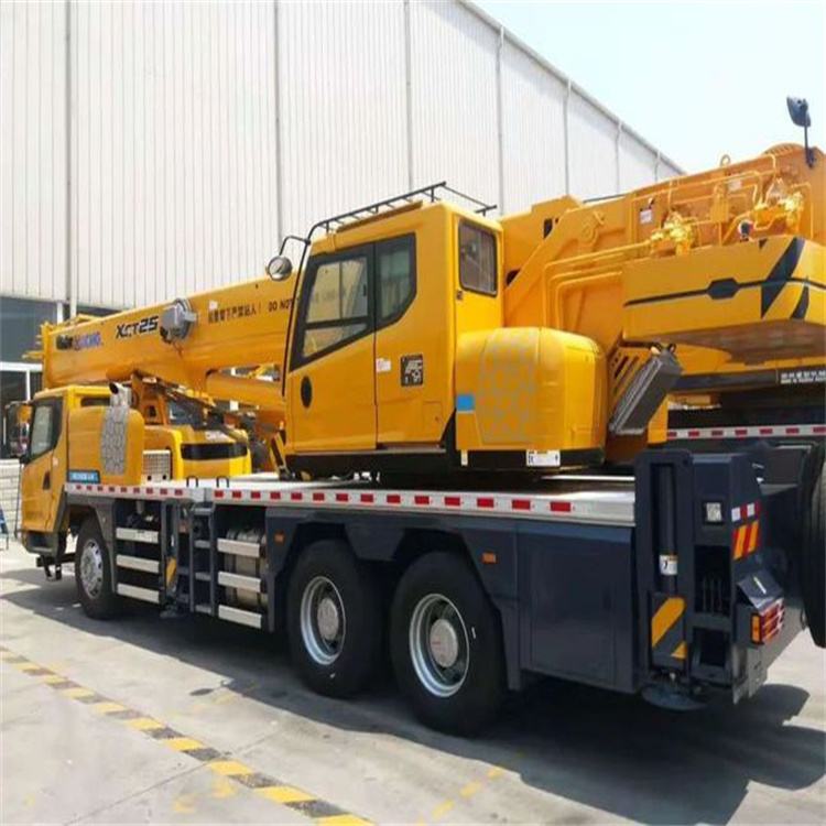 余杭离这最近出租吊车电话